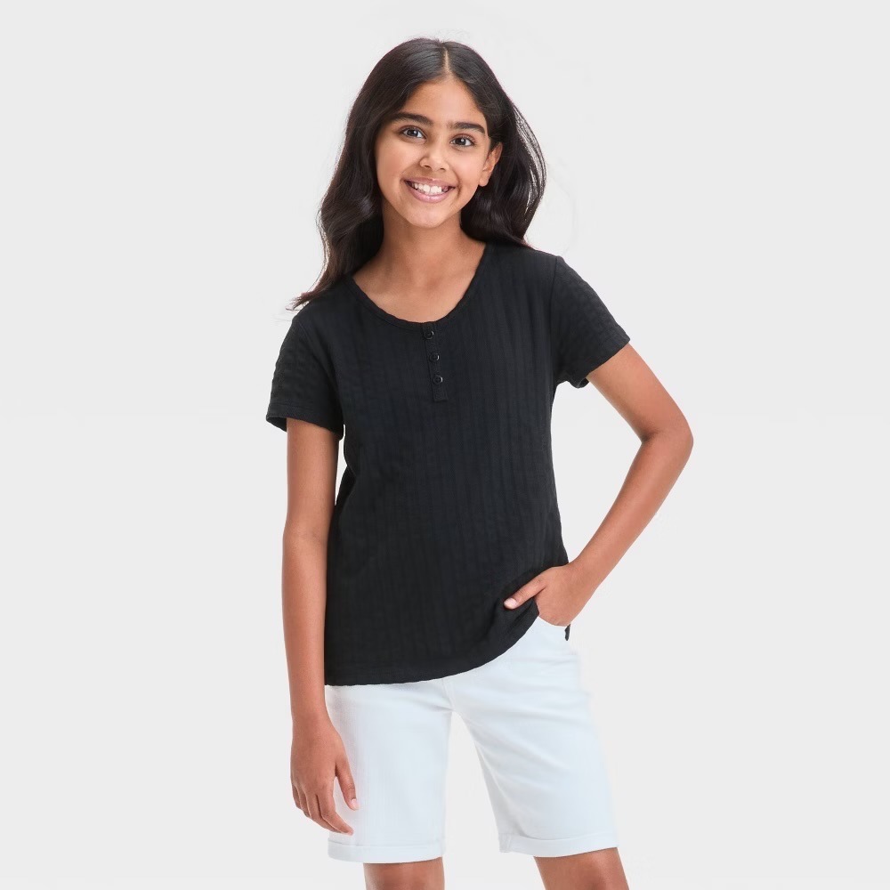 Cat & Jack Girls Short Sleeve Henley Top Solid Black Textured Size S